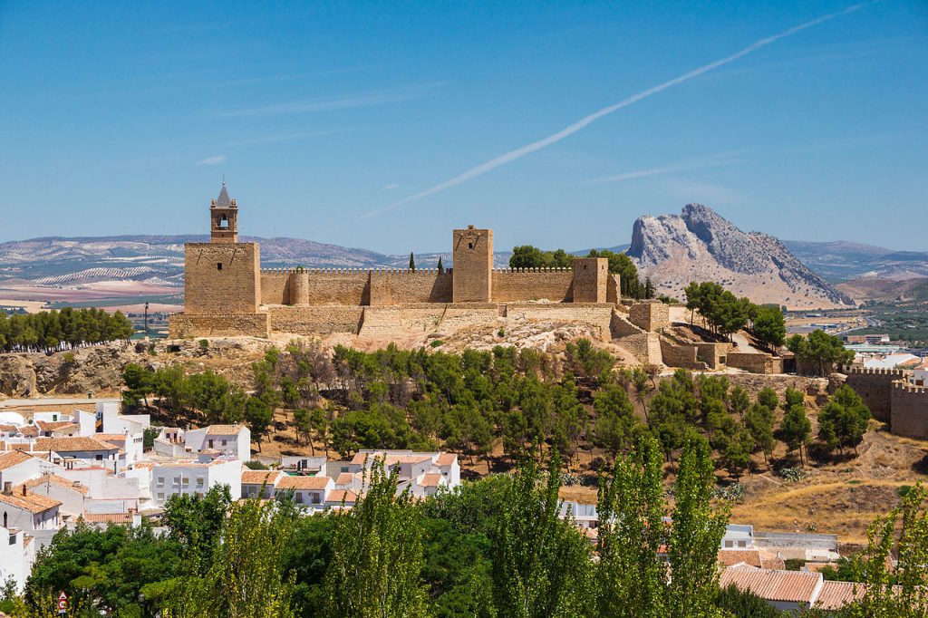 pena-y-alcazaba-malaga