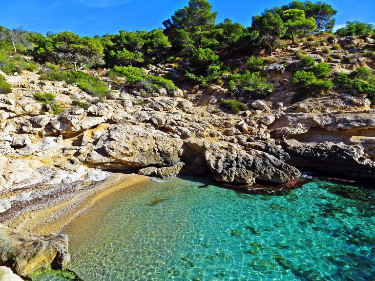 cala-raco-del-conill-alicante-spain