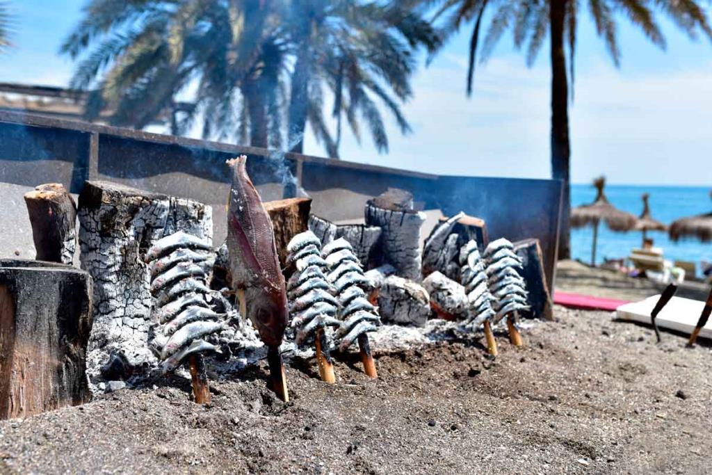 espeto-playa-malaga-skewers